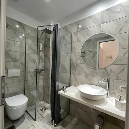 Orchard Retreat Himare