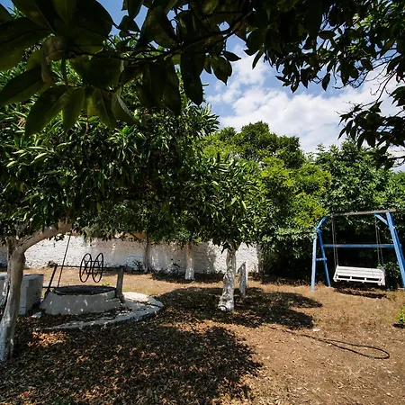 Orchard Retreat מלון דירות