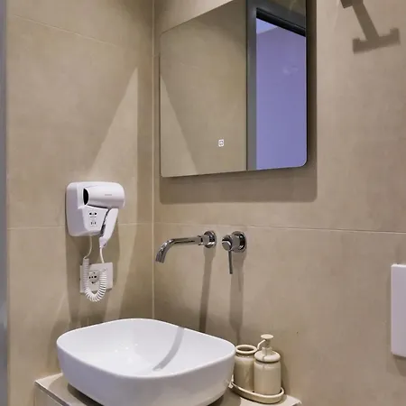 Lejlighedshotel Orchard Retreat Himarë