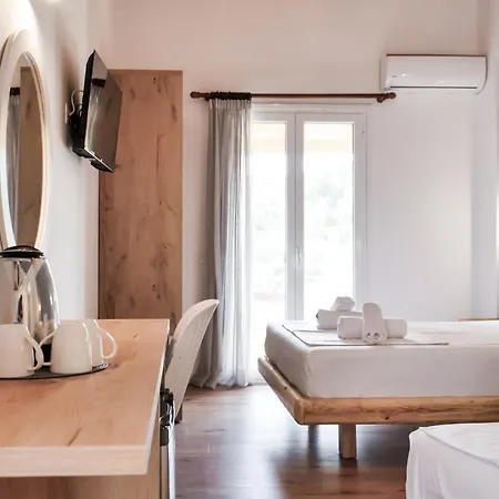 Orchard Retreat Himarë