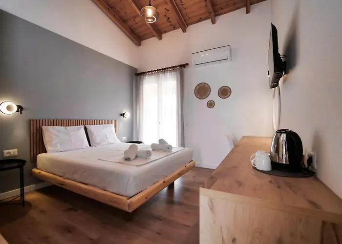 Orchard Retreat 4*